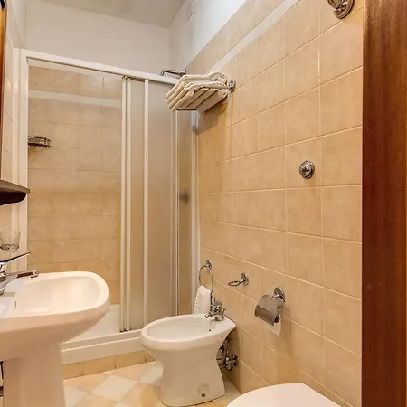 Hotel New Albatros Checkin Portafortuna Guesth House Rom